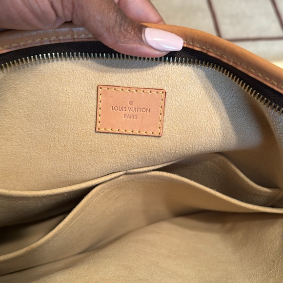 Sold! Louis Vuitton Estrella MM - Picture 11 of 13